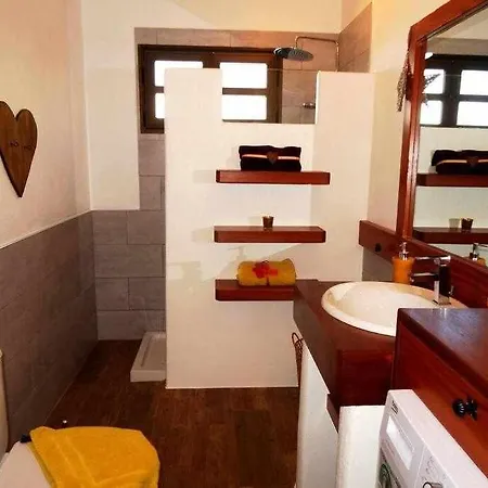 Deluxe Betancort Apartmán La Asomada (Lanzarote)